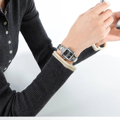 NAVIFORCE Fashion Watches for Women Sports 30M Waterproof Women's Stainless Steel Watches Unique Square Ultra light Girls' Watch