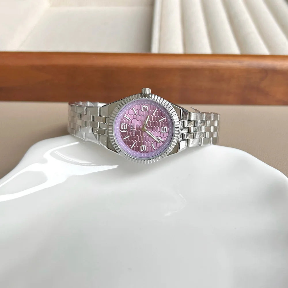 New Classic Women'S Watch With A Stylish Small Dial And Steel Band; High-Quality Ladies' Wristwatch And Timepiece Accessory.