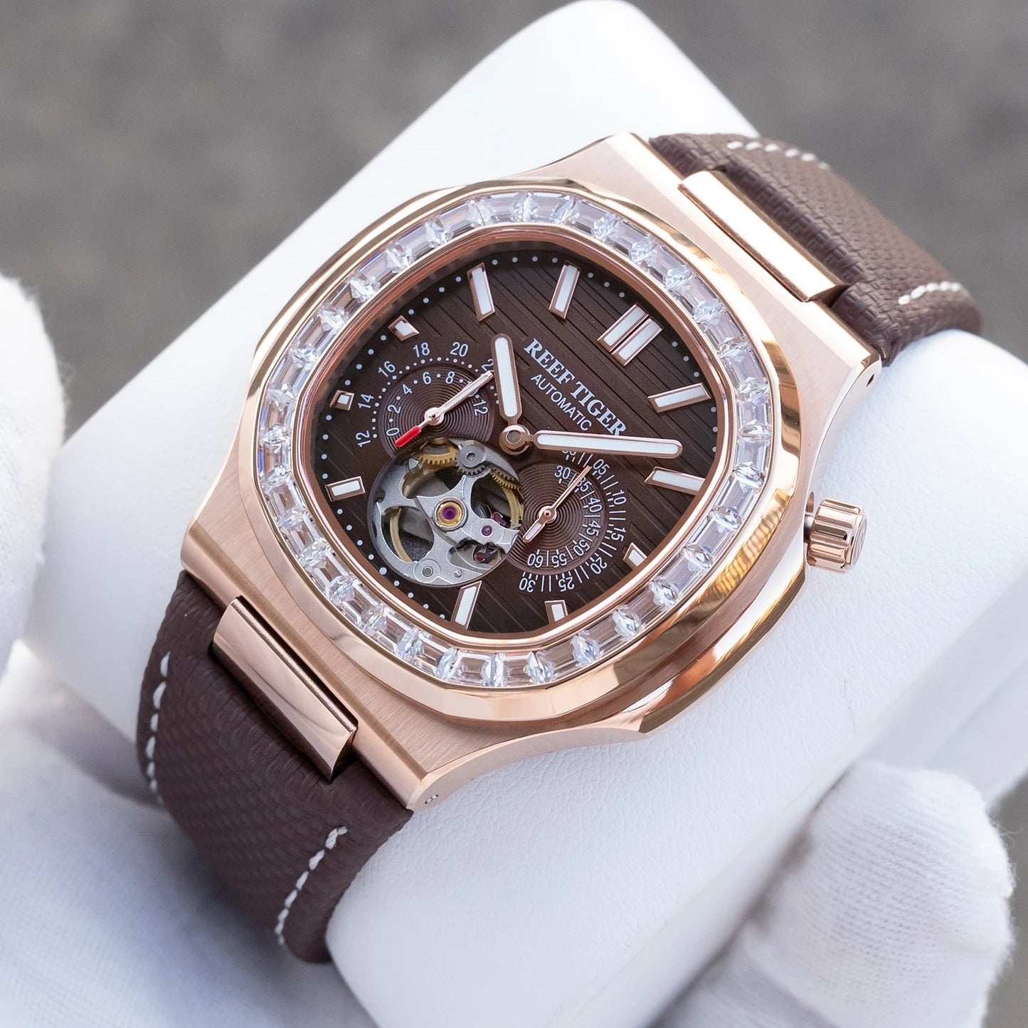 Reef Tiger Men Automatic Watch Luxury 44mm Square Mechanical Wristwatch Sapphire Luminous Skeleton Dial Date 24 Hours