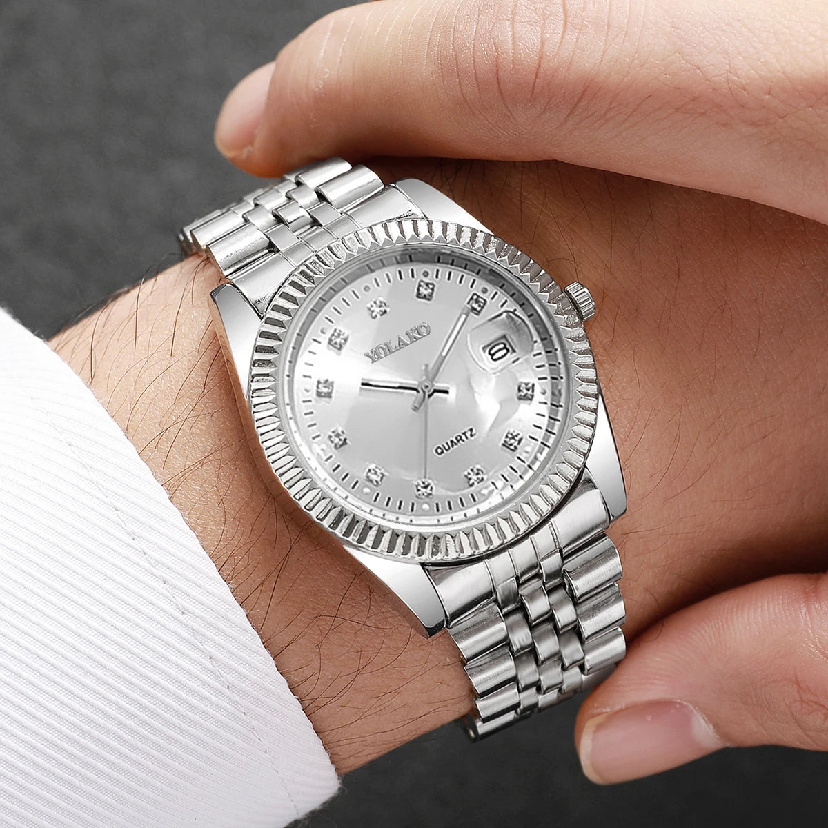 Luxury Rhinestone Men Business Watches Fashion Women Quartz Watch with Calendar Clock Gift（Without Box）